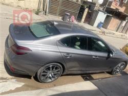 جێنسس G70